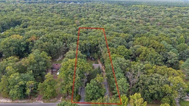 176 Bennetts Mills Road, Jackson, NJ 08527