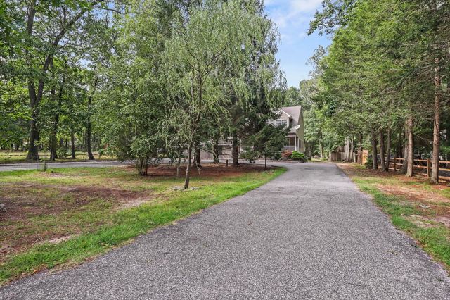 176 Bennetts Mills Road, Jackson, NJ 08527