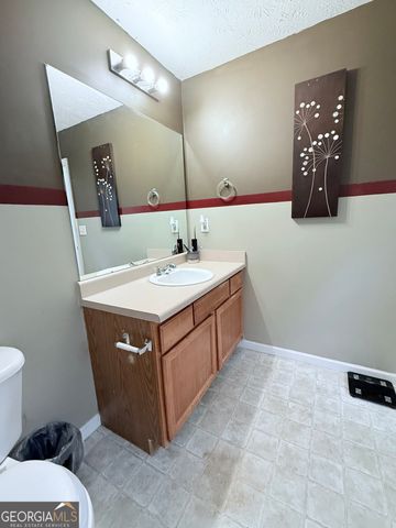 637 Everlasting Way, Locust Grove, GA 30248