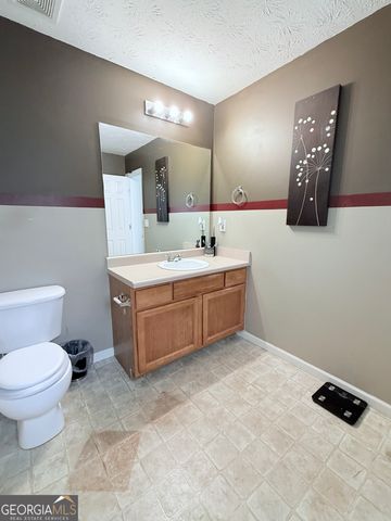 637 Everlasting Way, Locust Grove, GA 30248