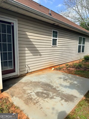 637 Everlasting Way, Locust Grove, GA 30248