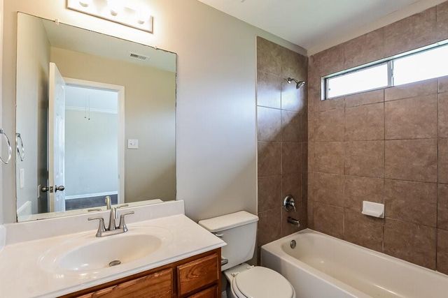4018 Falvel Shadow Creek Drive, Spring, TX 77388
