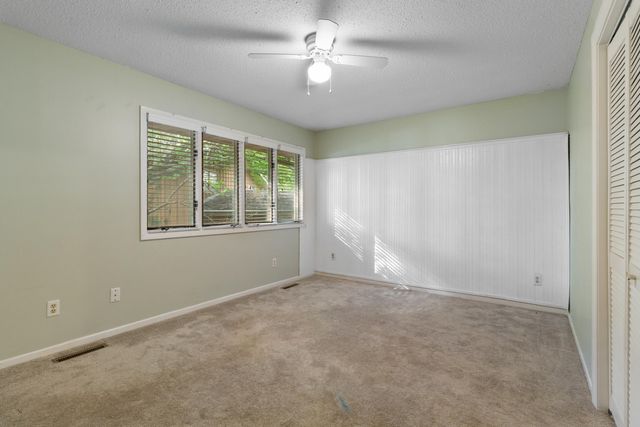 2075 Hidden Valley Drive, Crown Point, IN 46307