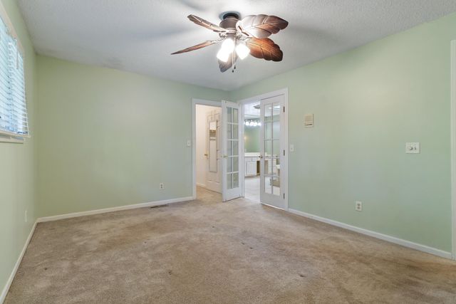 2075 Hidden Valley Drive, Crown Point, IN 46307