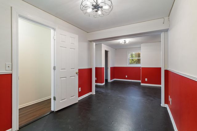 2075 Hidden Valley Drive, Crown Point, IN 46307