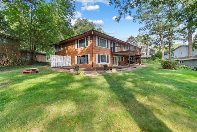 2075 Hidden Valley Drive, Crown Point, IN 46307