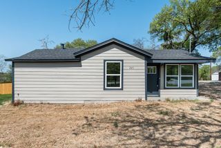 321 Beverly Road, Azle, TX 76020