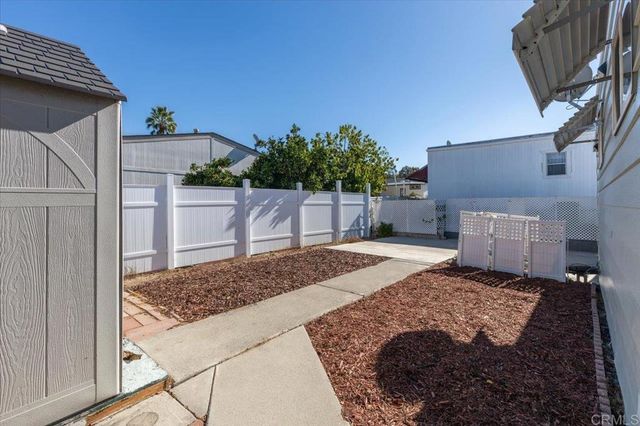718 Sycamore Avenue 44, Vista, CA 92083