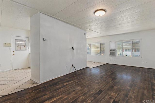 718 Sycamore Avenue 44, Vista, CA 92083