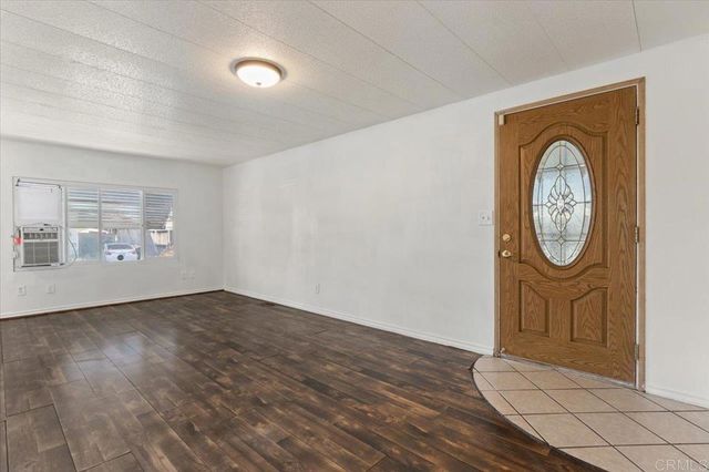 718 Sycamore Avenue 44, Vista, CA 92083