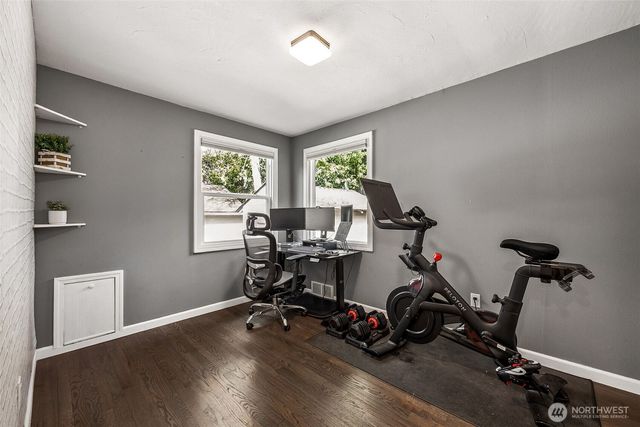 9036 Dalwood Road SW, Lakewood, WA 98499