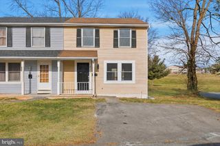 427 HEATHER RIDGE DR, Frederick, MD 21702