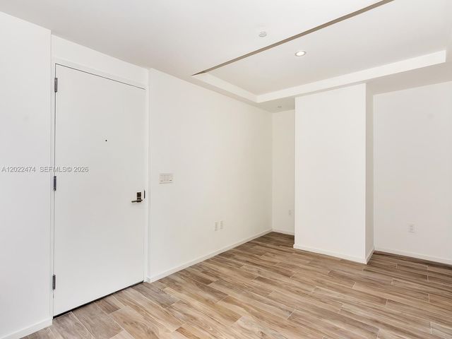 801 S Miami Ave 2310, Miami, FL 33131