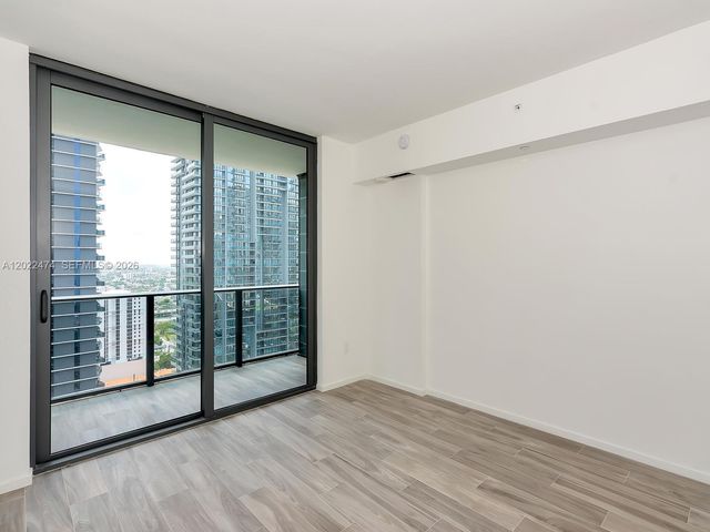 801 S Miami Ave 2310, Miami, FL 33131