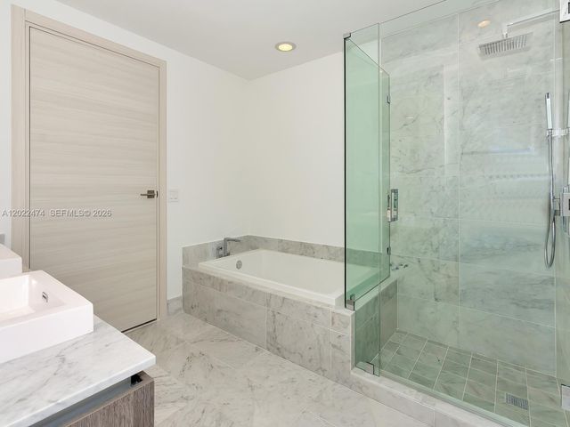 801 S Miami Ave 2310, Miami, FL 33131