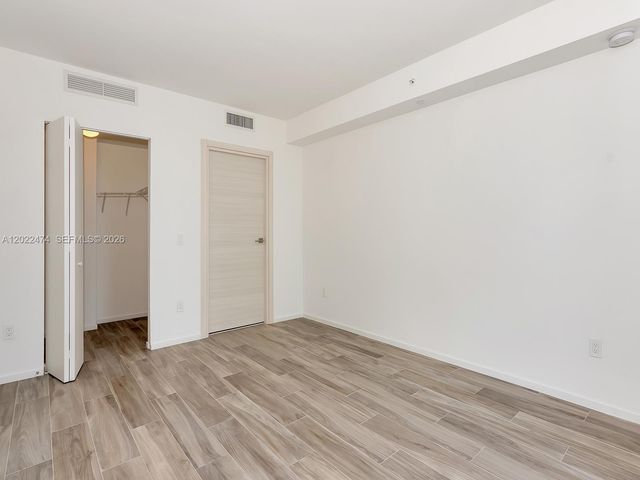 801 S Miami Ave 2310, Miami, FL 33131
