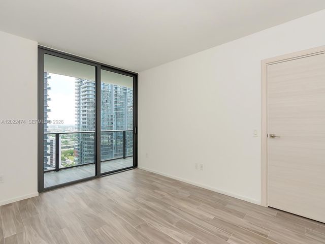 801 S Miami Ave 2310, Miami, FL 33131