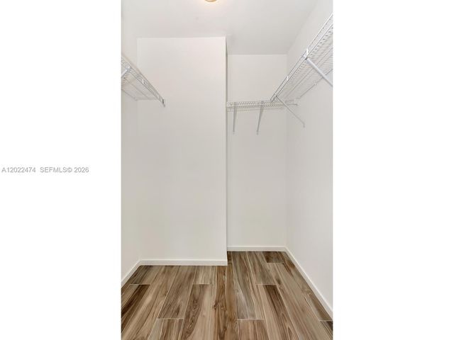 801 S Miami Ave 2310, Miami, FL 33131