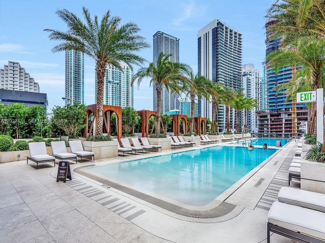 801 S Miami Ave 2310, Miami, FL 33131