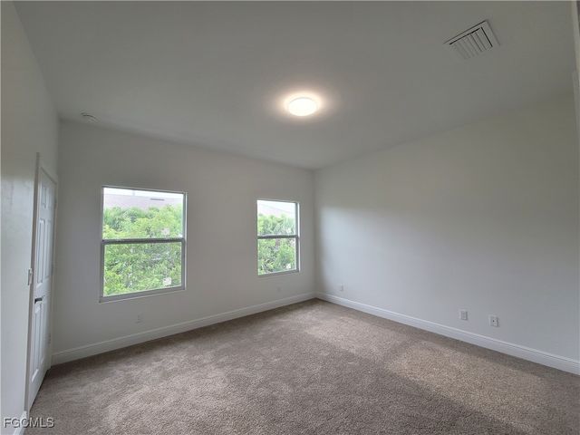 3519 SW Santa Barbara PL 30, Cape Coral, FL 33914