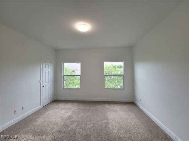 3519 SW Santa Barbara PL 30, Cape Coral, FL 33914