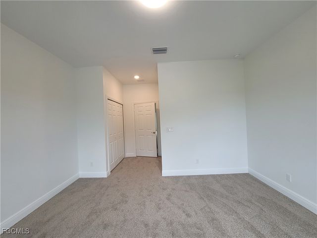 3519 SW Santa Barbara PL 30, Cape Coral, FL 33914