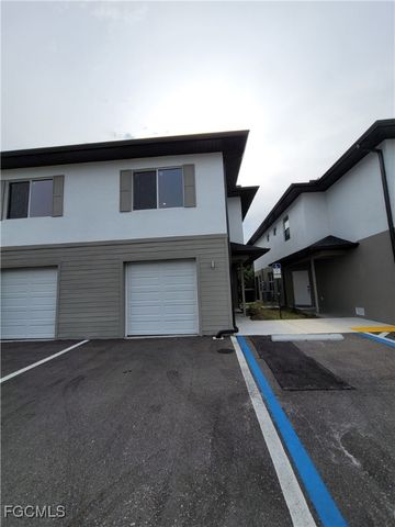 3519 SW Santa Barbara PL 30, Cape Coral, FL 33914