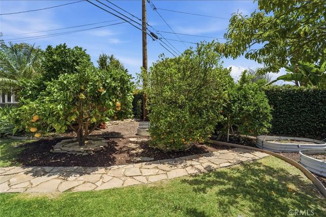 1842 Stevely Avenue, Long Beach, CA 90815