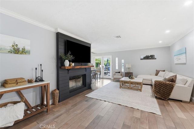 1842 Stevely Avenue, Long Beach, CA 90815