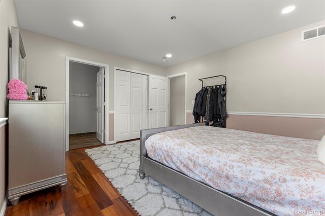 28810 Birchlawn Street, Garden City, MI 48135