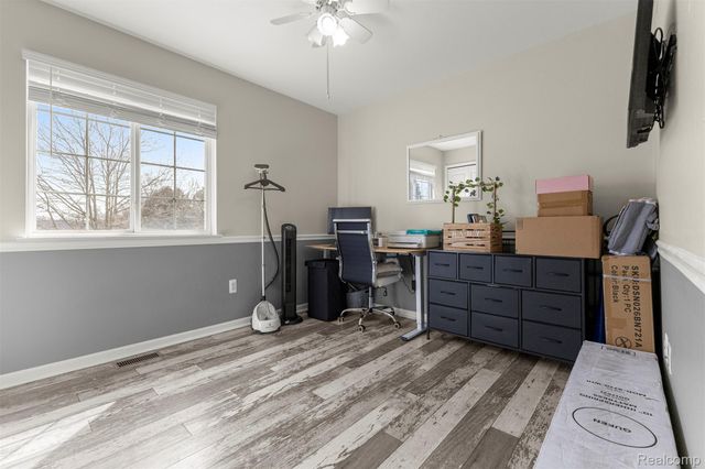 28810 Birchlawn Street, Garden City, MI 48135
