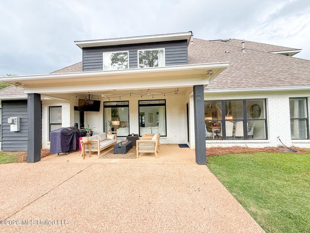 114 Redbud Drive, Brandon, MS 39047