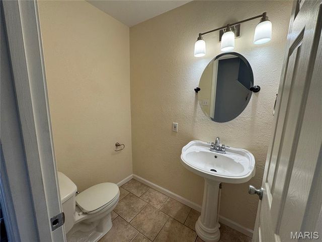 6880 Hillsboro Road, Bonne Terre, MO 63628