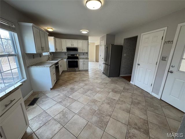 6880 Hillsboro Road, Bonne Terre, MO 63628