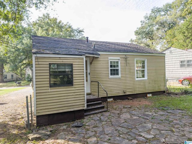 36 WILKES CIRCLE, Midfield, AL 35228