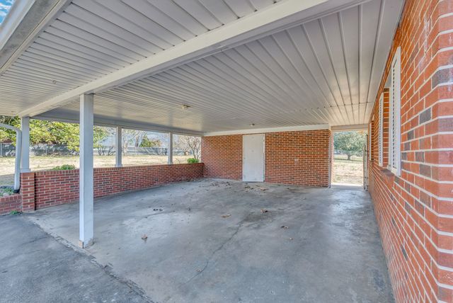 149 Central Cir, Sparta, TN 38583