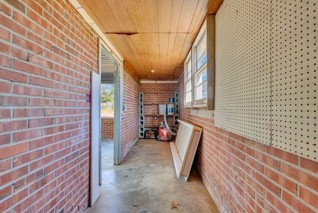 149 Central Cir, Sparta, TN 38583