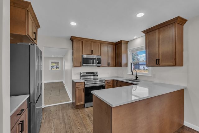 149 Central Cir, Sparta, TN 38583