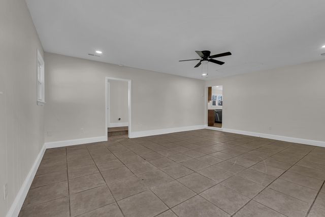 149 Central Cir, Sparta, TN 38583