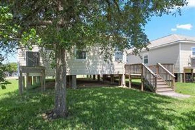 331 6th Street, Dickinson, TX 77539