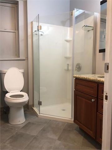 1901 S Ruble Street, Chicago, IL 60616