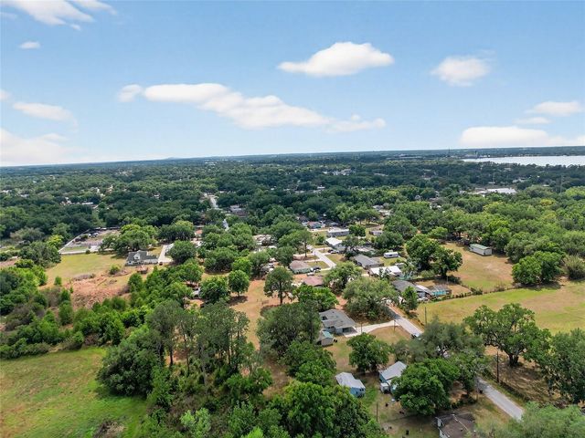 2015 SANDFORD ROAD, Lakeland, FL 33801