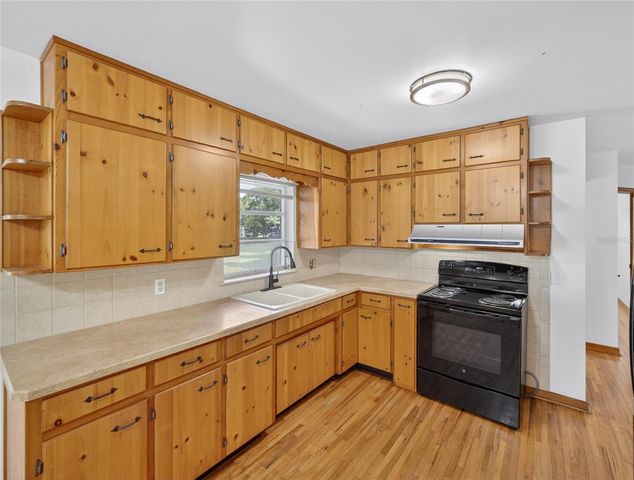 2015 SANDFORD ROAD, Lakeland, FL 33801