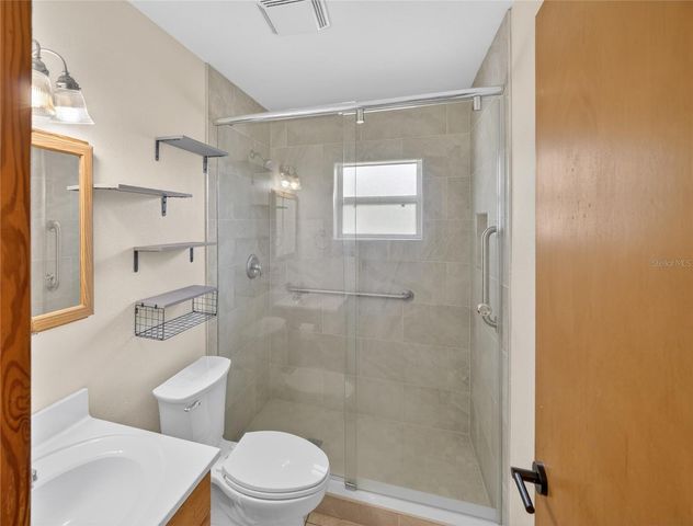 2015 SANDFORD ROAD, Lakeland, FL 33801