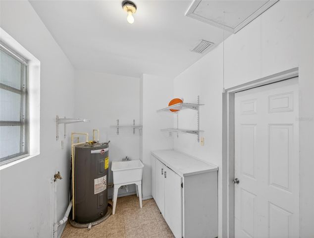 2015 SANDFORD ROAD, Lakeland, FL 33801