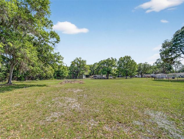 2015 SANDFORD ROAD, Lakeland, FL 33801