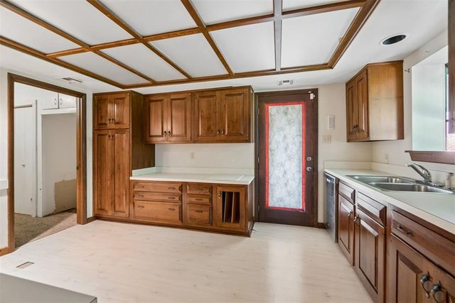 1115 W Brooks Street, Norman, OK 73069