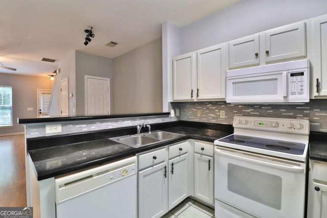 398 Paden Cove Trail, Lawrenceville, GA 30044