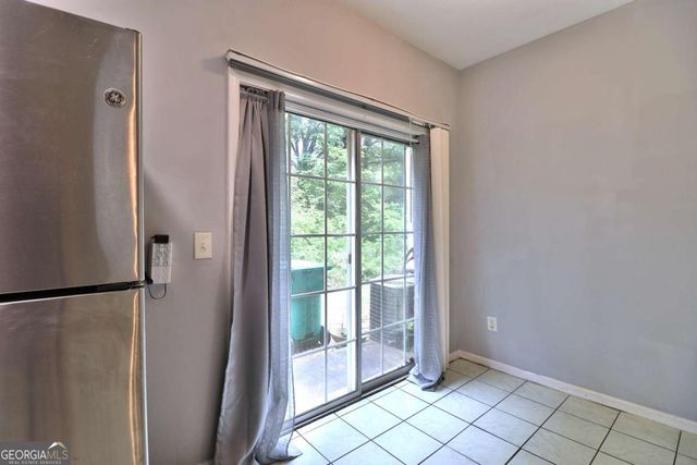 398 Paden Cove Trail, Lawrenceville, GA 30044