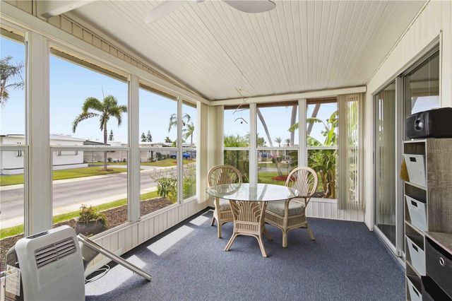 5402 CHATEAU LANE, Bradenton, FL 34207